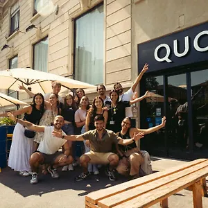https://queen-hostel-milan.italymilanhotels.net